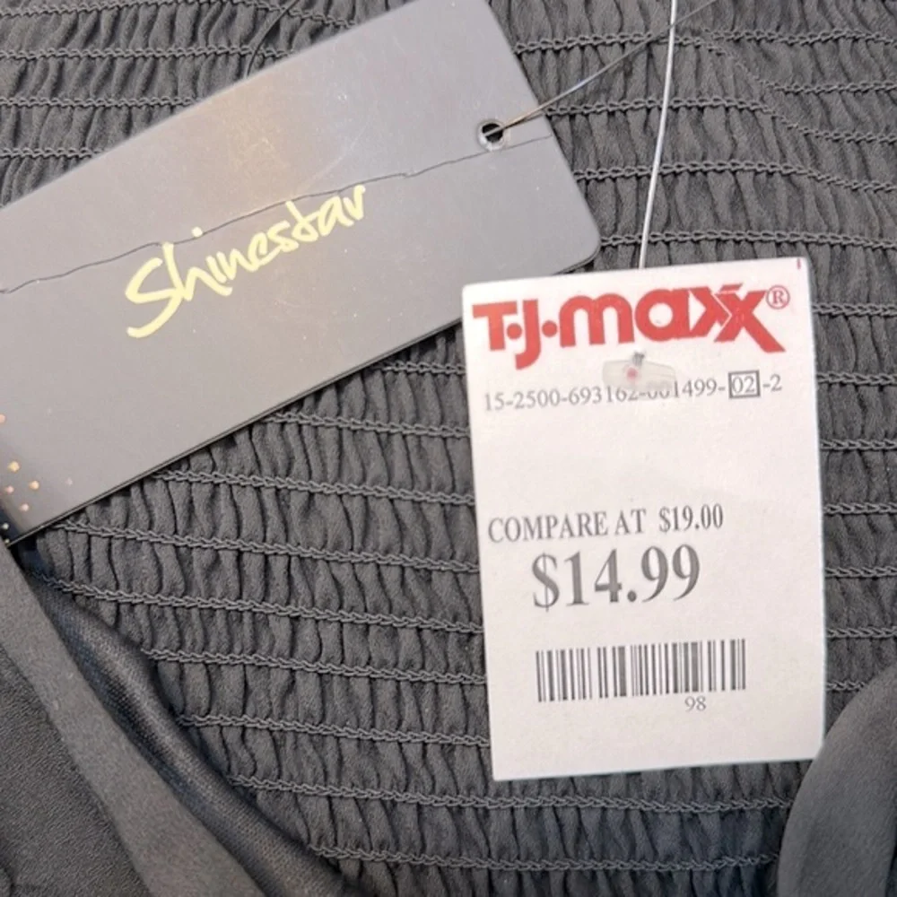 Shinestar Ruched Top - Picture 5 of 5